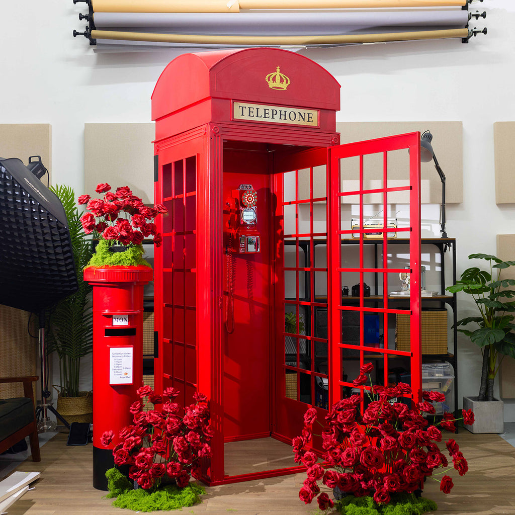 Video Guestbook – London Phone Booth Experience [Red]